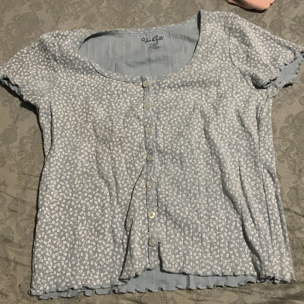 Cute floral blue top